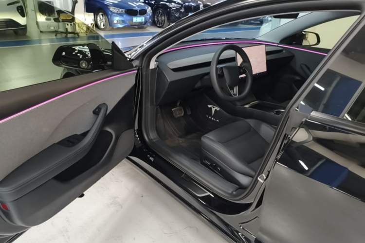 Used Tesla Model 3 2023 Rear-Wheel-Drive Version Driver Seat