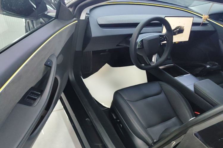 Used Tesla Model 3 2023 Long-Range All-Wheel-Drive Version Driver Seat