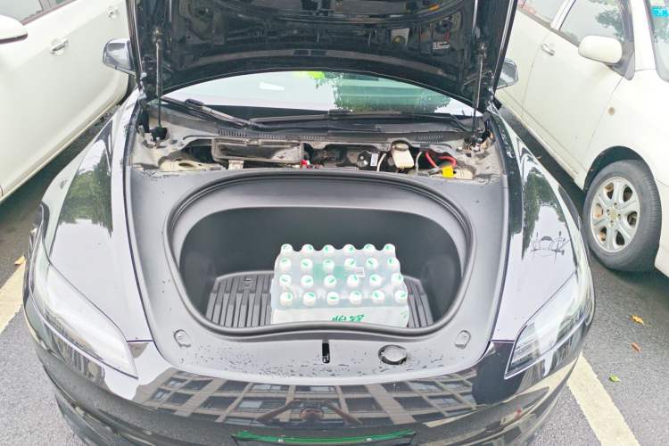 Used Tesla Model 3 2023 Long-Range All-Wheel-Drive Version Engine Bay