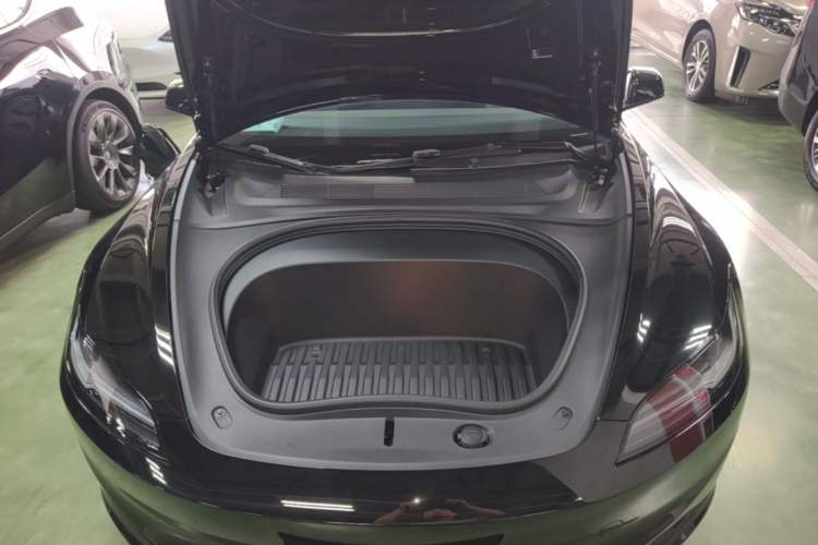 Used Tesla Model 3 2023 Rear-Wheel-Drive Version Engine Bay