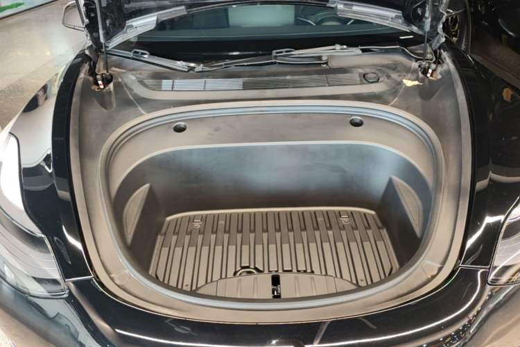 Used Tesla Model 3 2023 Rear-Wheel-Drive Version Engine Bay