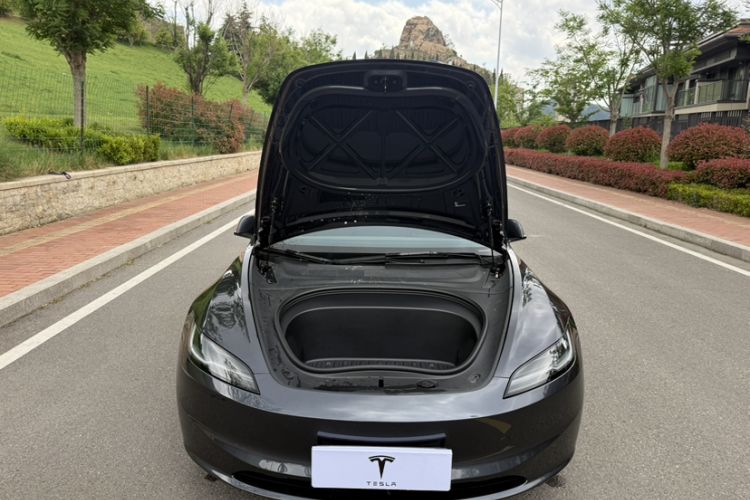 Used Tesla Model 3 2023 Rear-Wheel-Drive Version Engine Bay