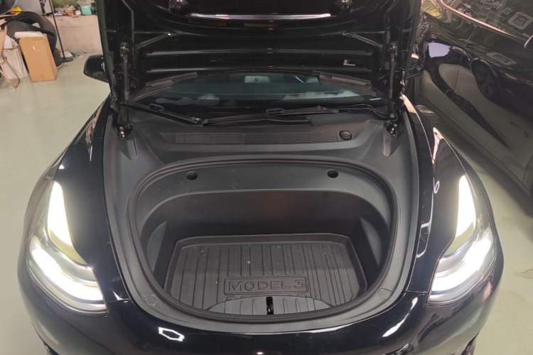 Used Tesla Model 3 2023 Rear-Wheel-Drive Version Engine Bay
