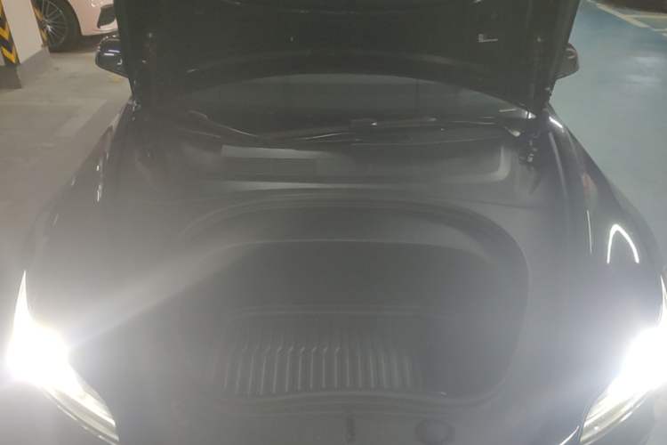 Used Tesla Model 3 2023 Rear-Wheel-Drive Version Engine Bay
