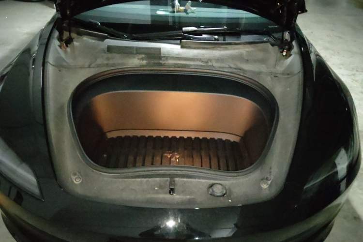 Used Tesla Model 3 2023 Long-Range All-Wheel-Drive Version Engine Bay