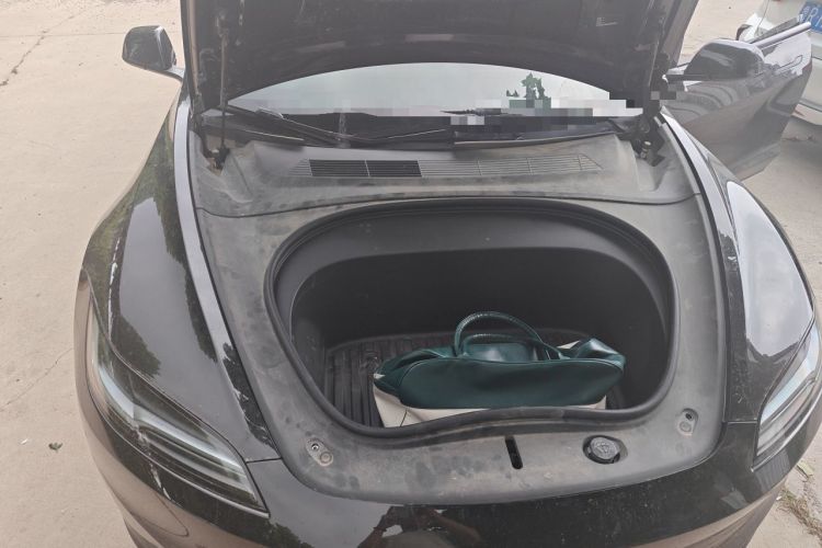 Used Tesla Model 3 2023 Rear-Wheel-Drive Version Engine Bay Right