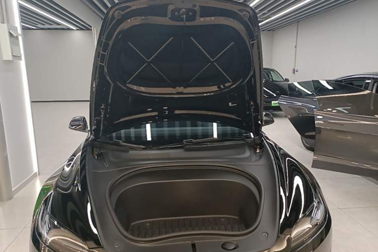 Used Tesla Model 3 2023 Rear-Wheel-Drive Version Engine Bay