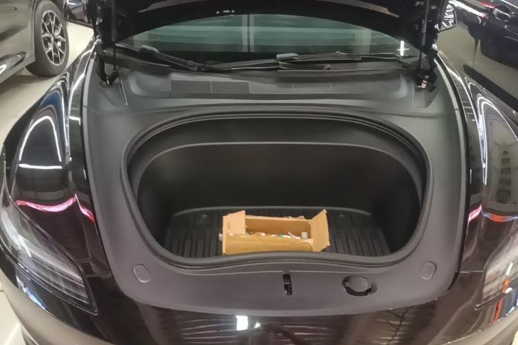 Used Tesla Model 3 2023 Rear-Wheel-Drive Version Engine Bay