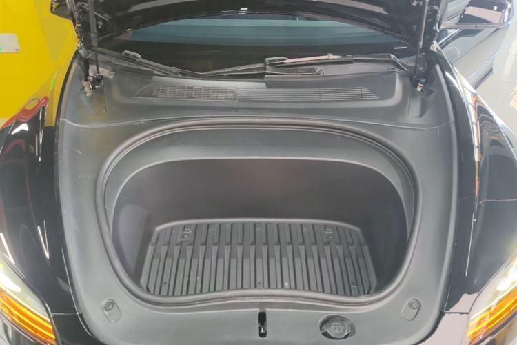 Used Tesla Model 3 2023 Rear-Wheel-Drive Version Engine Bay