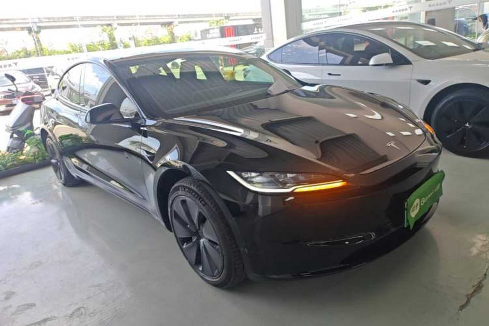 Used Tesla Model 3 2023 Rear-Wheel-Drive Version Exterior 1