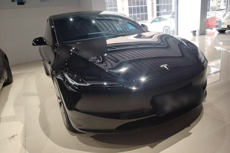Used Tesla Model 3 2023 Rear-Wheel-Drive Version Exterior 1
