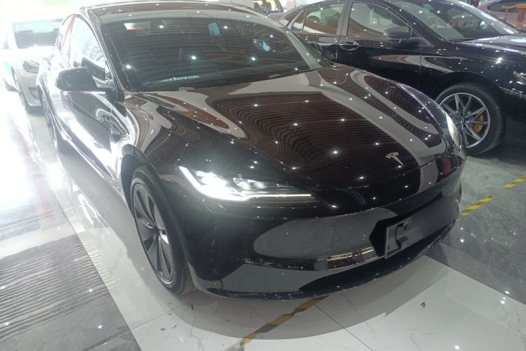 Used Tesla Model 3 2023 Rear-Wheel-Drive Version Exterior 1