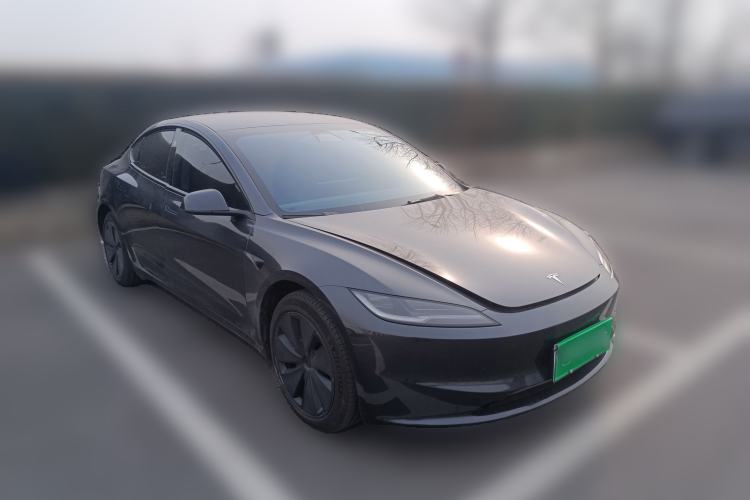 Used Tesla Model 3 2023 Rear-Wheel-Drive Version Exterior 2