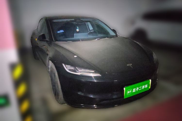 Used Tesla Model 3 2023 Rear-Wheel-Drive Version Exterior 2