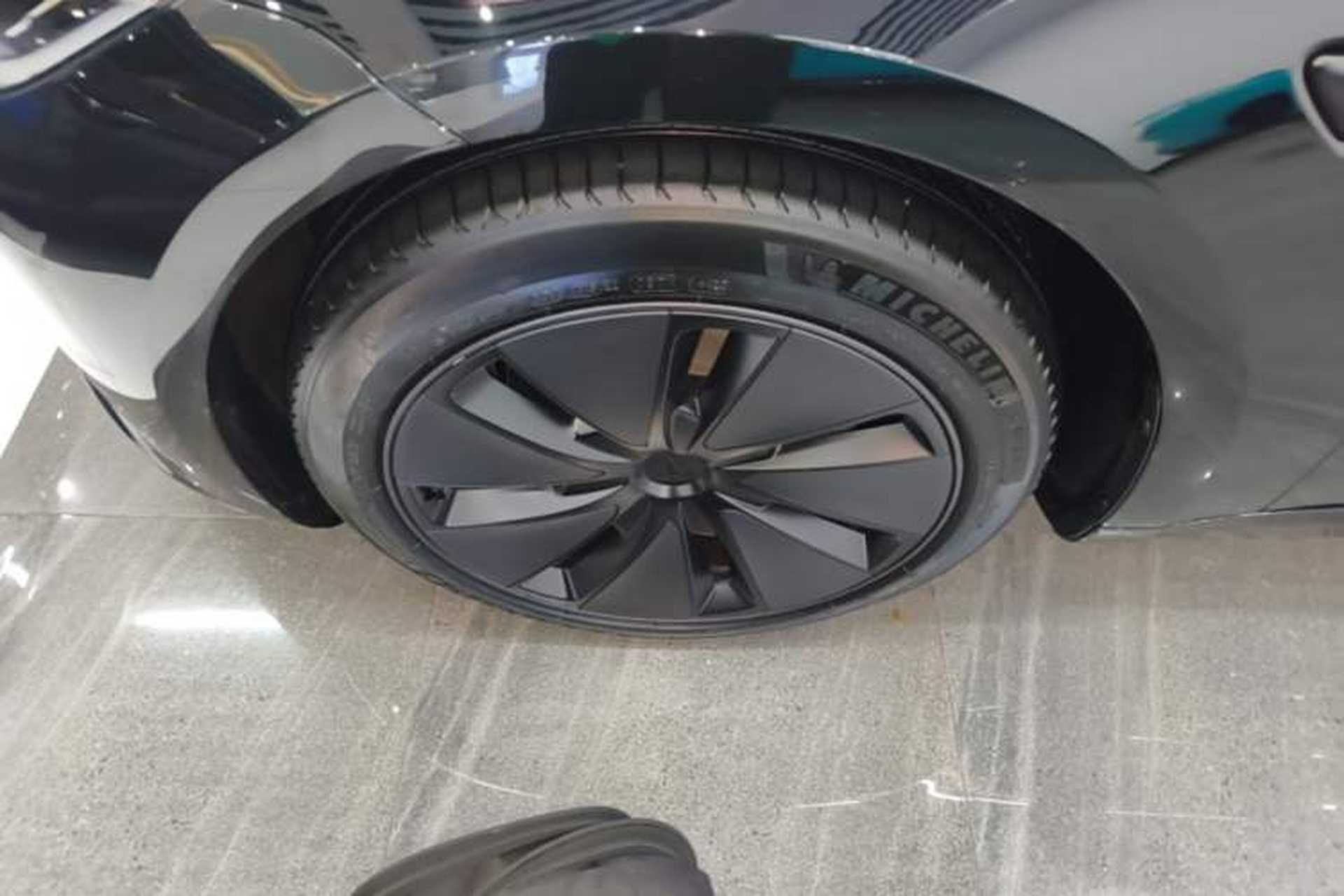 Used Tesla Model 3 2023 Rear-Wheel-Drive Version Exterior 4