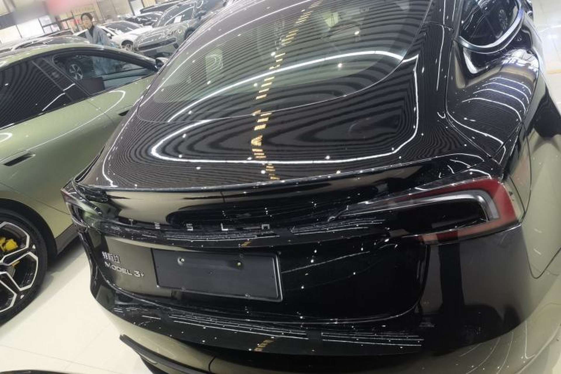 Used Tesla Model 3 2023 Long-Range All-Wheel-Drive Version Exterior 4