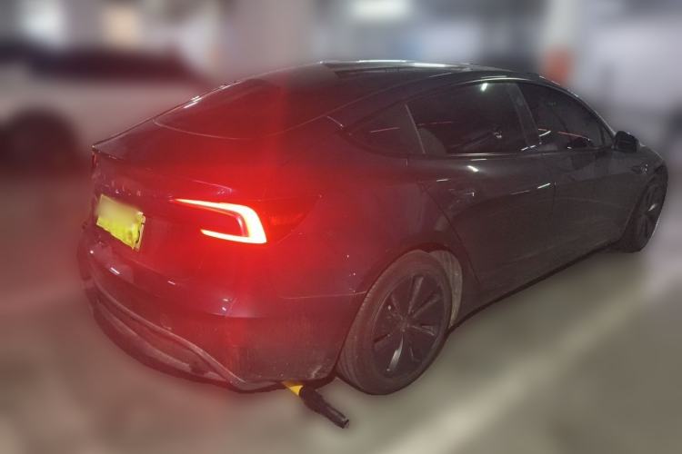 Used Tesla Model 3 2023 Rear-Wheel-Drive Version Exterior 5