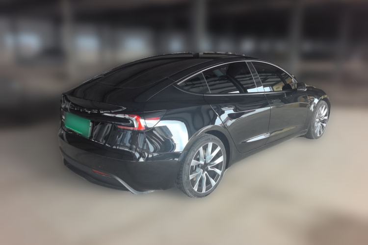 Used Tesla Model 3 2023 Long-Range All-Wheel-Drive Version Exterior 5