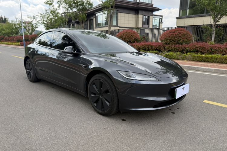Used Tesla Model 3 2023 Rear-Wheel-Drive Version Exterior 5
