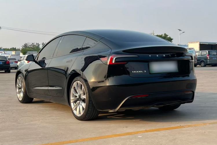 Used Tesla Model 3 2023 Rear-Wheel-Drive Version Exterior 5