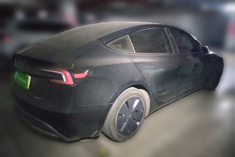 Used Tesla Model 3 2023 Rear-Wheel-Drive Version Exterior 5