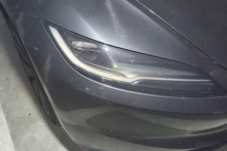 Used Tesla Model 3 2023 Rear-Wheel-Drive Version Exterior 6