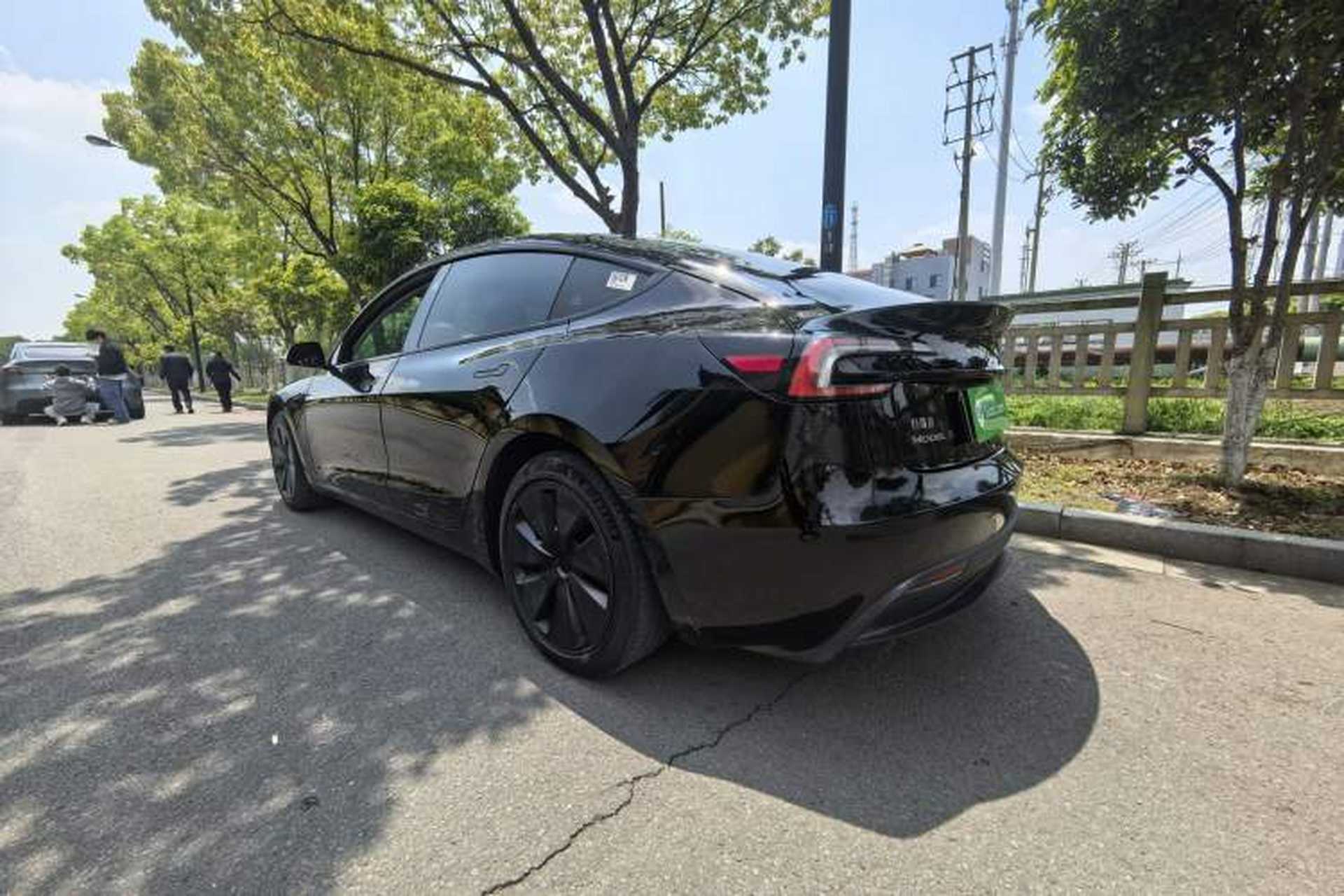 Used Tesla Model 3 2023 Rear-Wheel-Drive Version Exterior 6