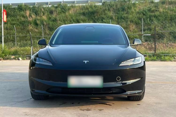 Used Tesla Model 3 2023 Rear-Wheel-Drive Version Exterior 6