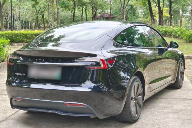 Used Tesla Model 3 2023 Rear-Wheel-Drive Version Exterior 7