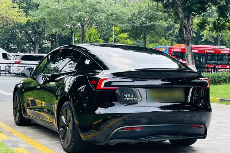 Used Tesla Model 3 2023 Rear-Wheel-Drive Version Exterior 7
