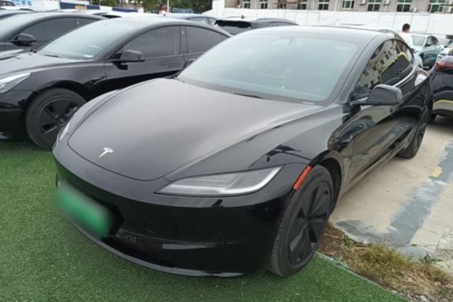 Used Tesla Model 3 2023 Rear-Wheel-Drive Version