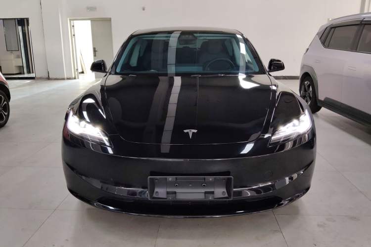 Used Tesla Model 3 2023 Rear-Wheel-Drive Version Front