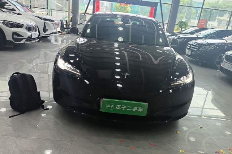 Used Tesla Model 3 2023 Long-Range All-Wheel-Drive Version Front