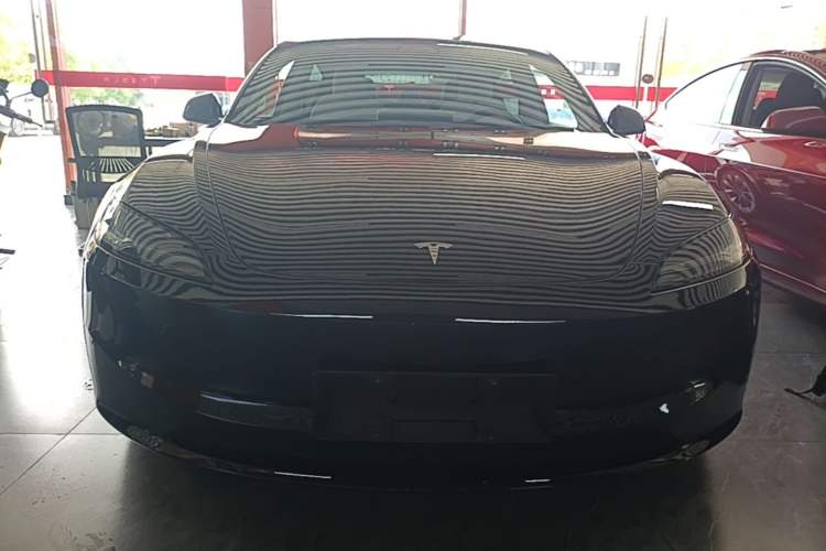 Used Tesla Model 3 2023 Long-Range All-Wheel-Drive Version Front