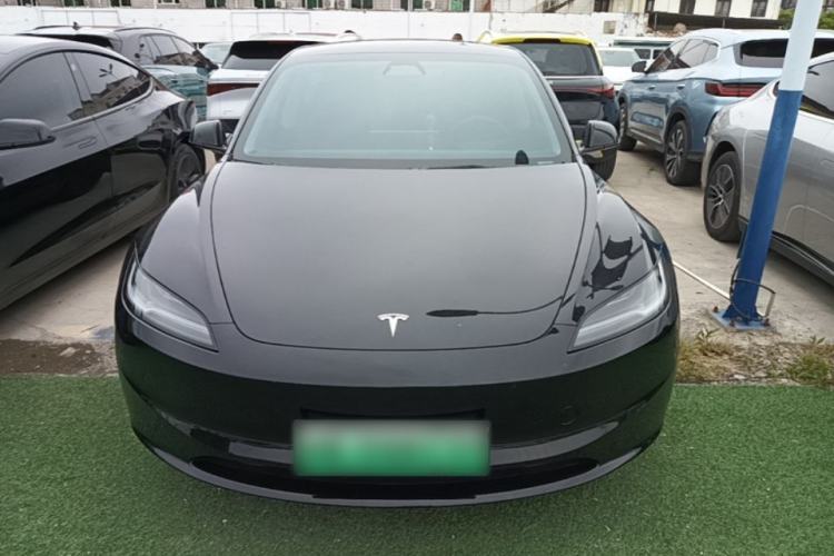 Used Tesla Model 3 2023 Rear-Wheel-Drive Version Front