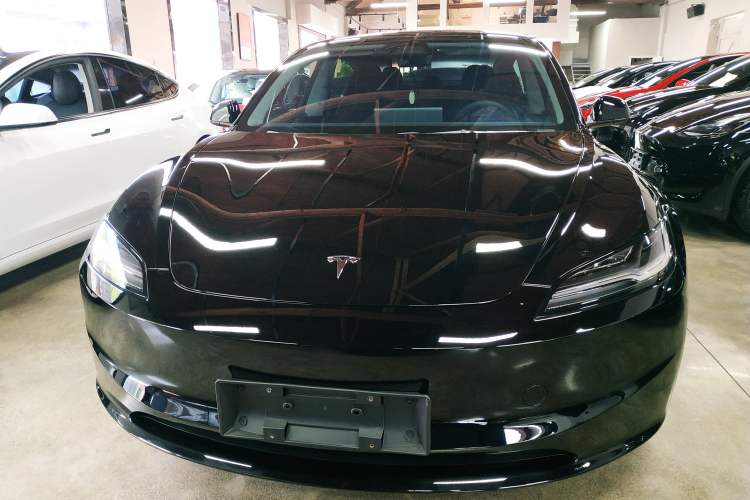 Used Tesla Model 3 2023 Rear-Wheel-Drive Version Front