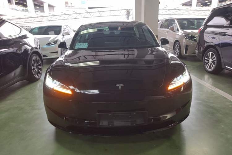 Used Tesla Model 3 2023 Rear-Wheel-Drive Version Front