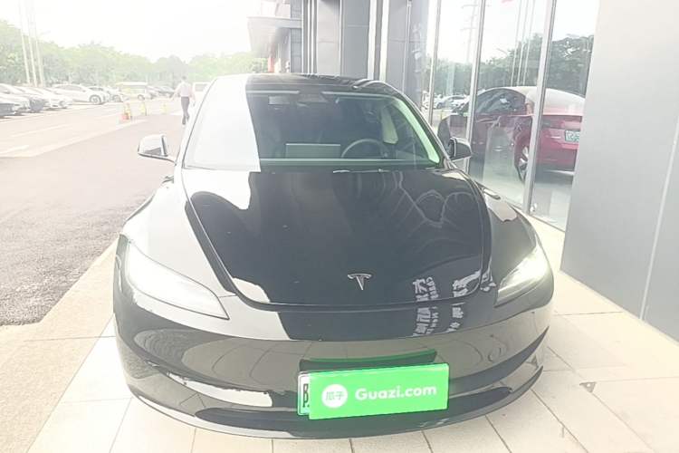 Used Tesla Model 3 2023 Rear-Wheel-Drive Version Front