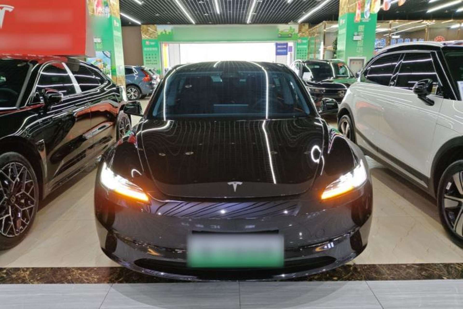 Used Tesla Model 3 2023 Rear-Wheel-Drive Version Front