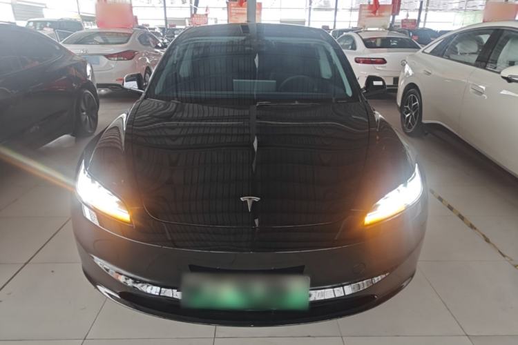 Used Tesla Model 3 2023 Rear-Wheel-Drive Version Front