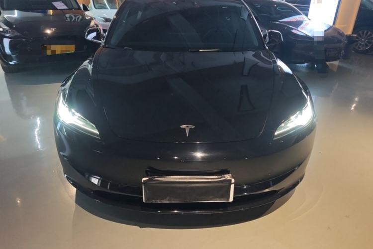 Used Tesla Model 3 2023 Long-Range All-Wheel-Drive Version Front