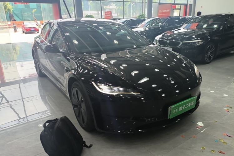 Used Tesla Model 3 2023 Long-Range All-Wheel-Drive Version Front Right 45 Deg