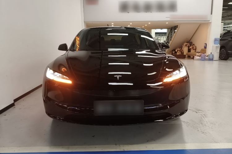Used Tesla Model 3 2023 Rear-Wheel-Drive Version Front