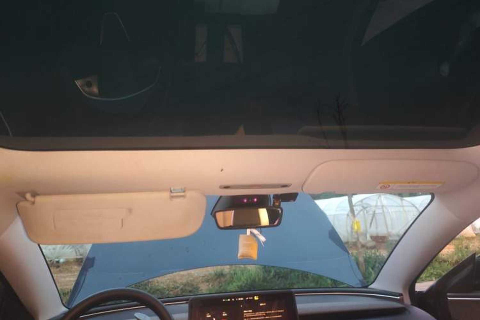 Used Tesla Model 3 2023 Rear-Wheel-Drive Version Headliner