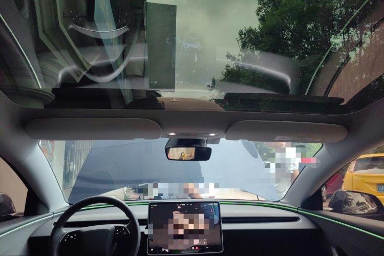 Used Tesla Model 3 2023 Rear-Wheel-Drive Version Headliner
