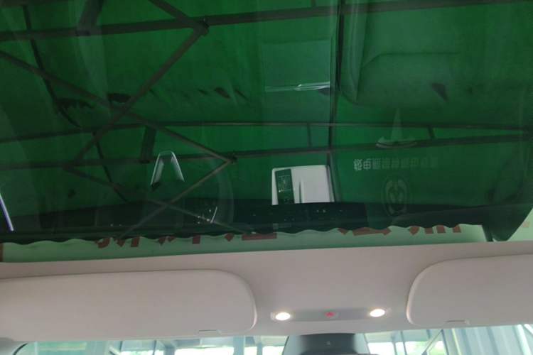 Used Tesla Model 3 2023 Rear-Wheel-Drive Version Headliner