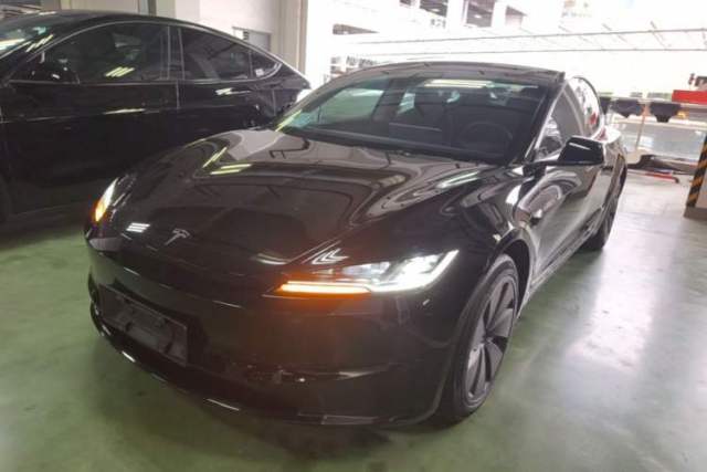 Used Tesla Model 3 2023 Rear-Wheel-Drive Version
