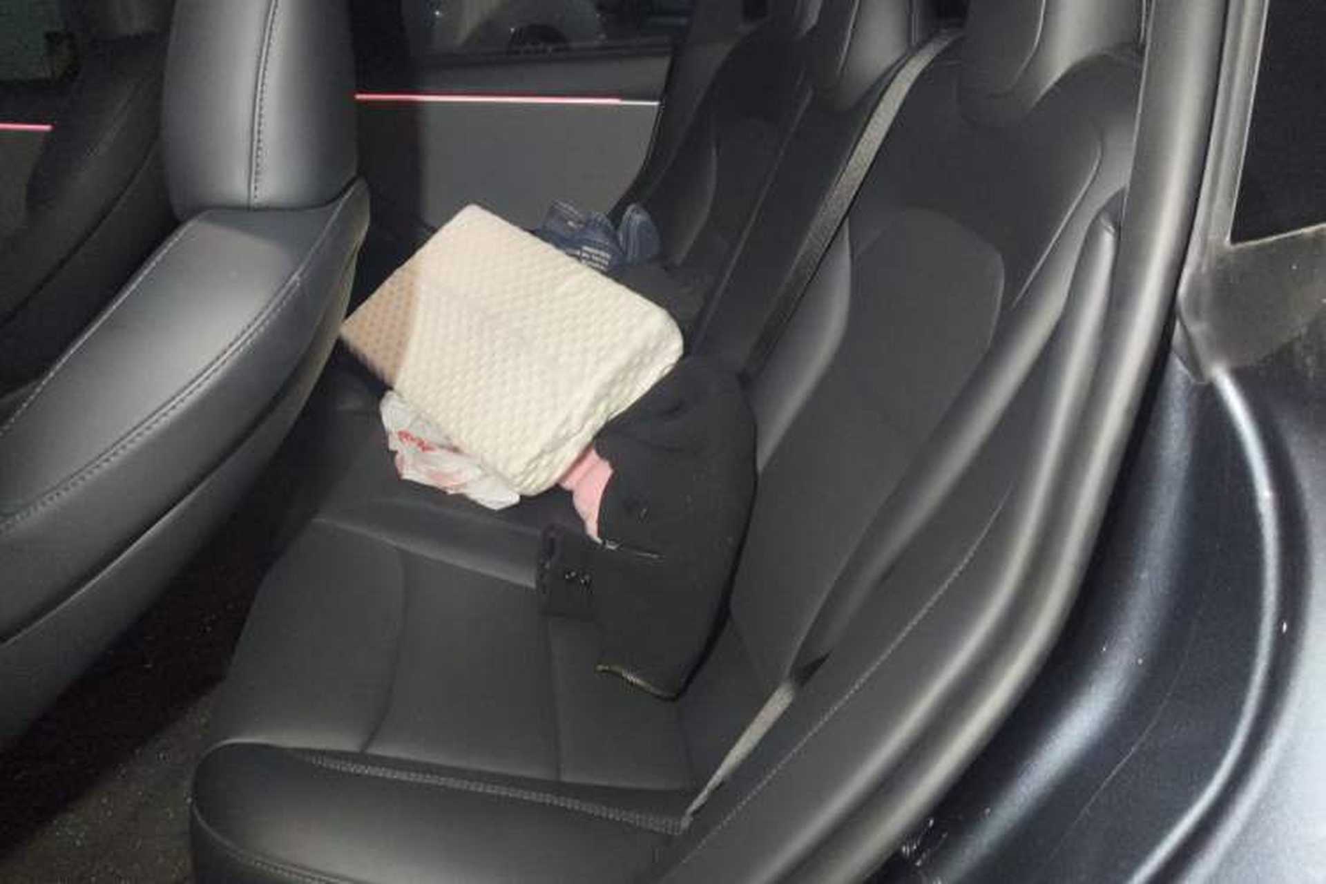 Used Tesla Model 3 2023 Rear-Wheel-Drive Version Interior 4