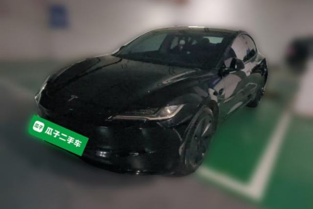 Used Tesla Model 3 2023 Long-Range All-Wheel-Drive Version