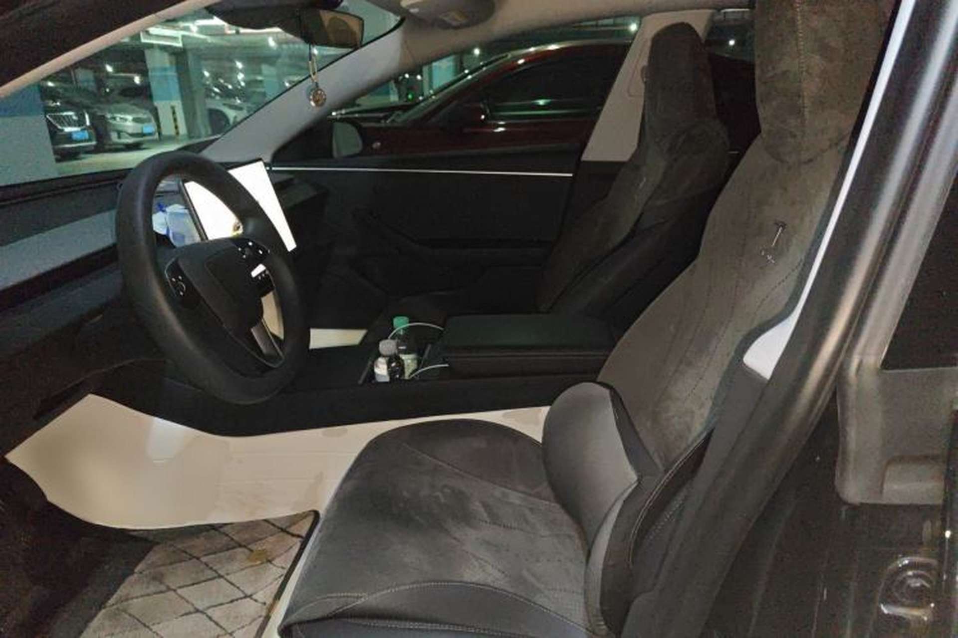 Used Tesla Model 3 2023 Long-Range All-Wheel-Drive Version Left Front Seat